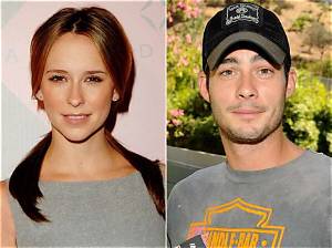 Jennifer Love Hewitt and Husband: a Deeper Look into Their Relationship