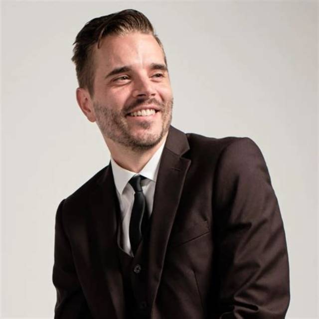 Jonathan Herrera Biography, Age, Height, Wife, Net Worth, Family